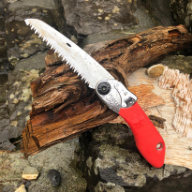 Folding saw